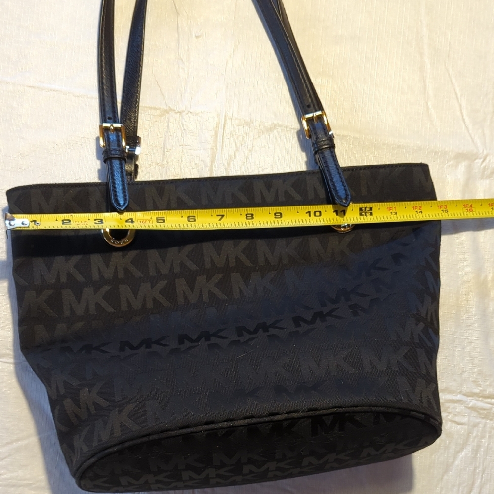 Michael Kors Black Monogram Tote and Wallet - Picture 9 of 11